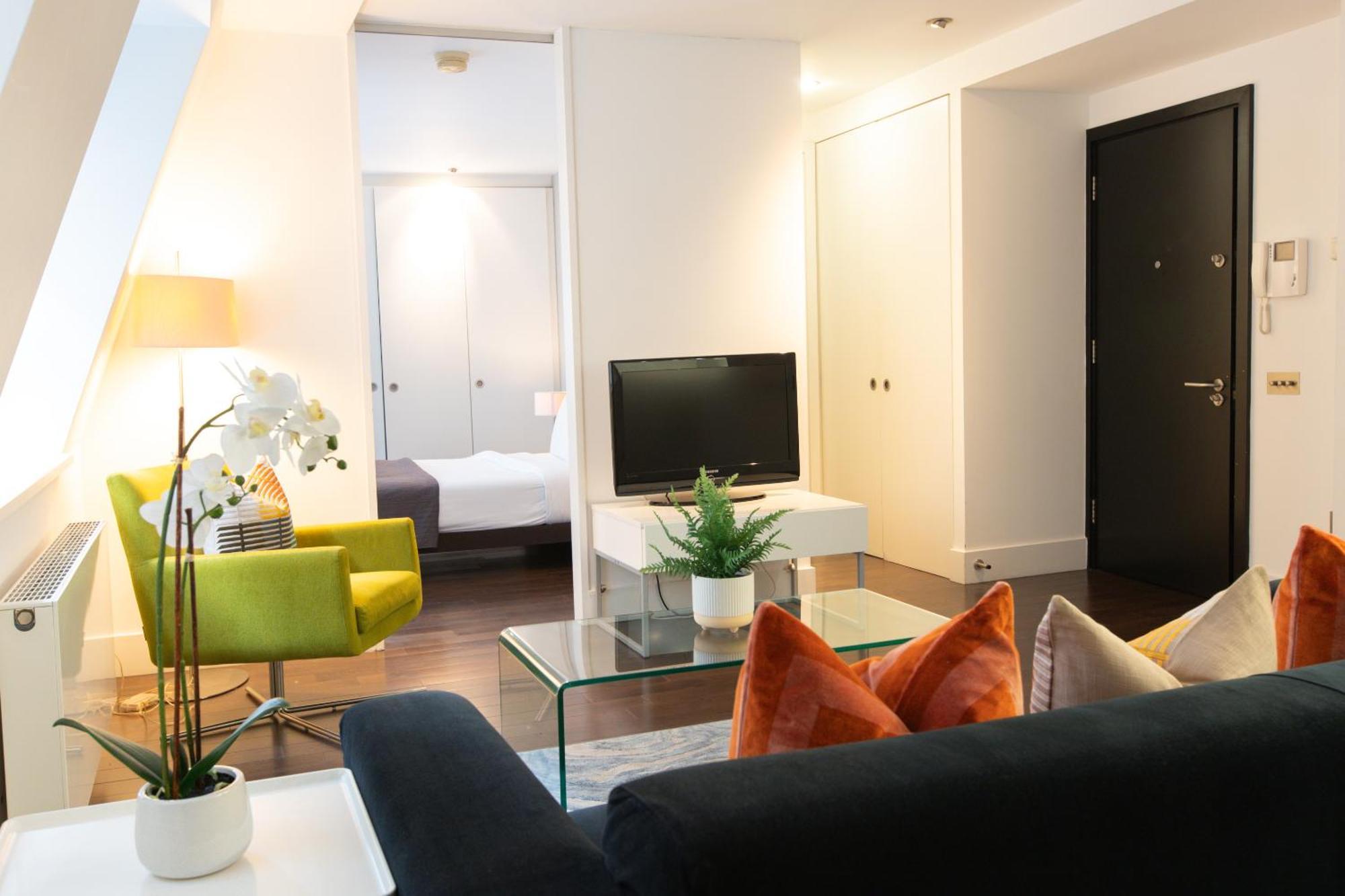 Apartamento Charming 1br Near Monument Station! *